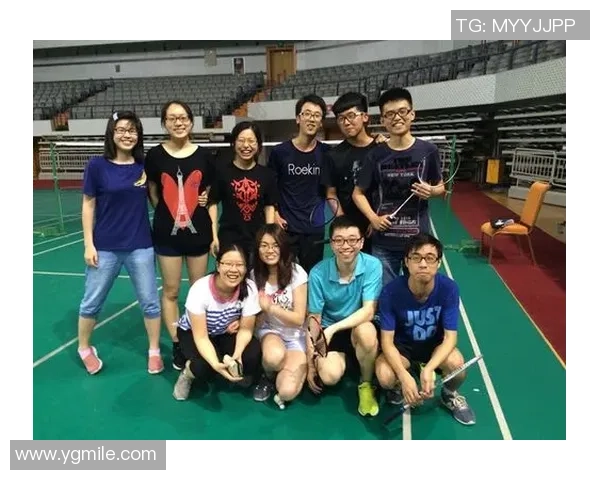 赛后复盘:杭州羽毛球队与广州羽毛球队的精彩对决与经验总结 赛后复盘:杭州羽毛球队与广州羽毛球队的精彩对决与经验总结