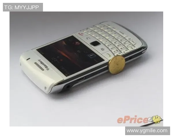 黑莓助力足球明星展现激情与荣耀的赛场传奇 黑莓助力足球明星展现激情与荣耀的赛场传奇