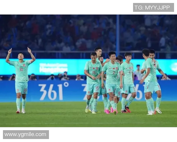 亚运会观察:杭州足球队在比赛经验上的精彩表现与不足之处分析 亚运会观察:杭州足球队在比赛经验上的精彩表现与不足之处分析